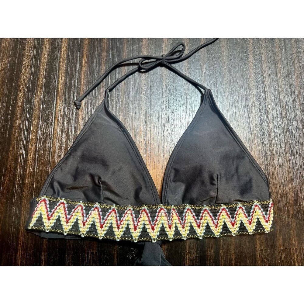 Xhilaration size L black bikini swim top